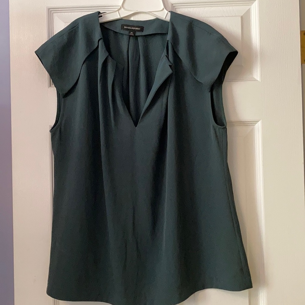 Banana Republic top
